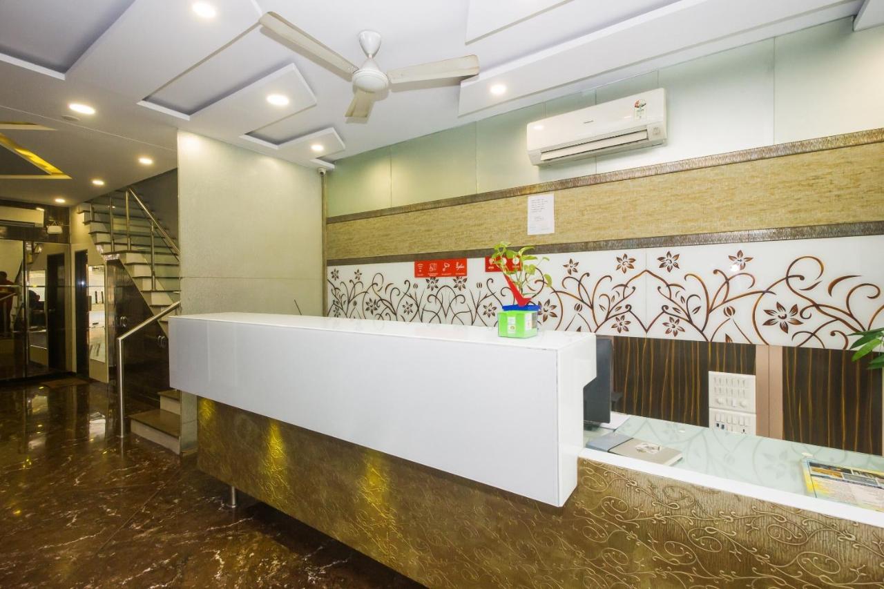 Capital O Hotel Pearl Near Us Embassy Мумбаи Экстерьер фото