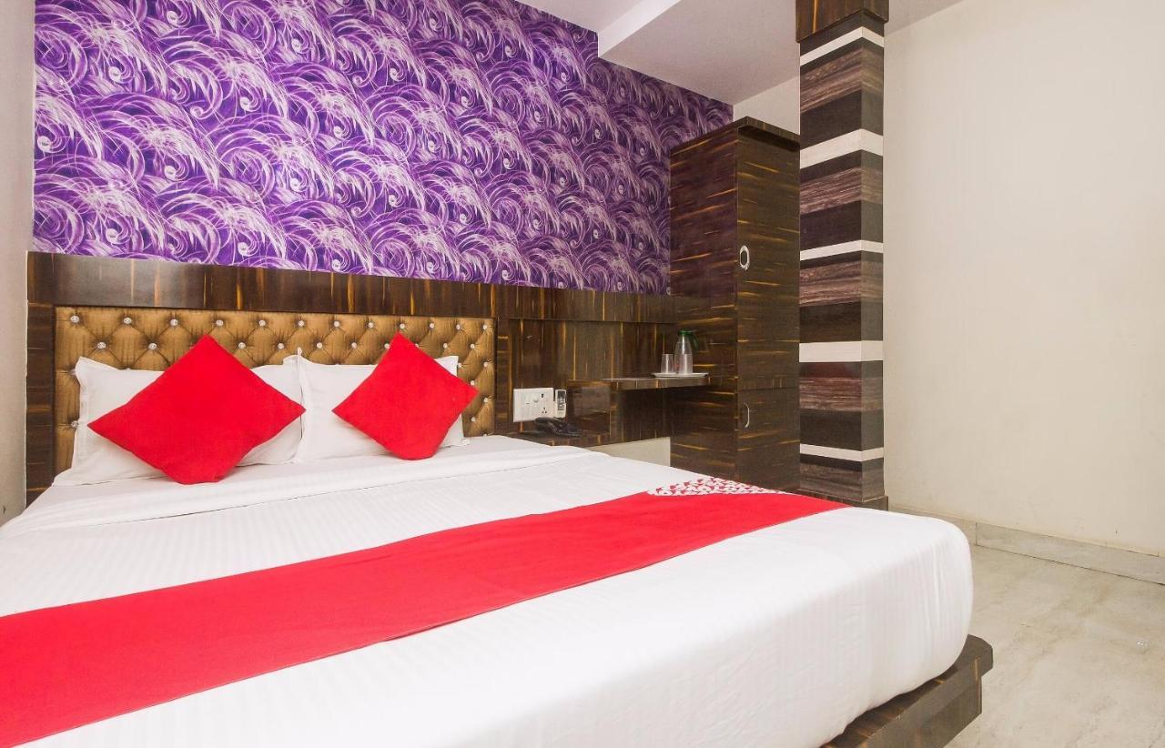 Capital O Hotel Pearl Near Us Embassy Мумбаи Экстерьер фото